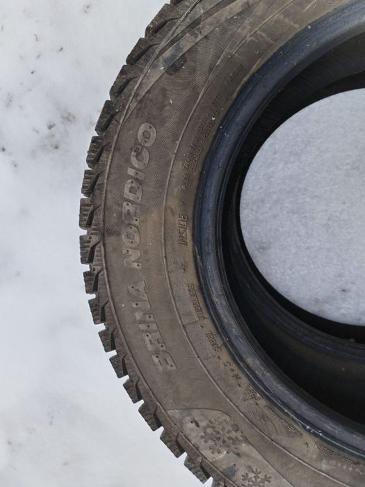 Продам зимние шины