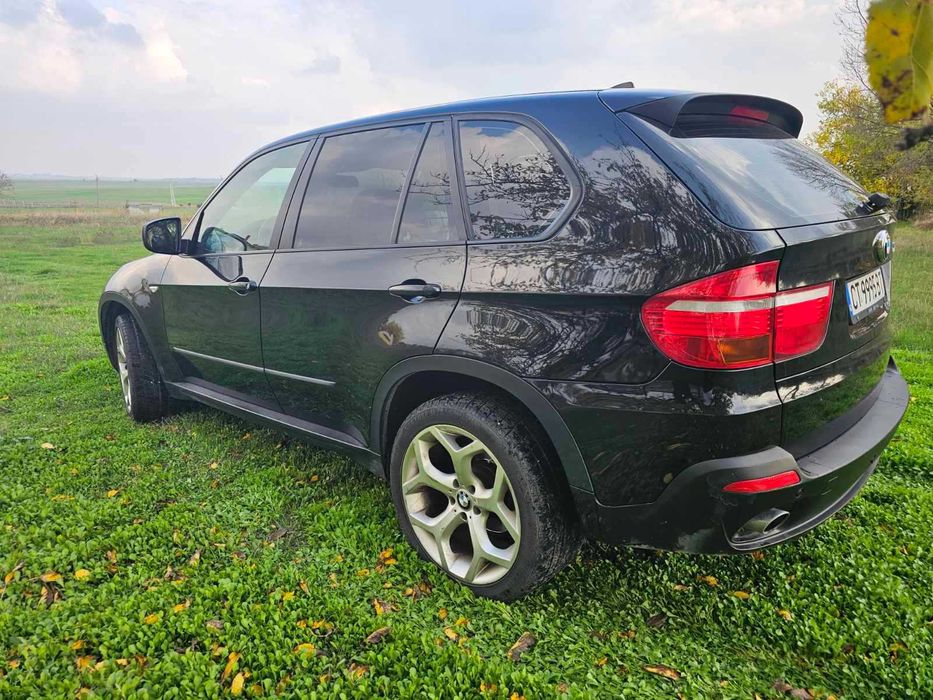 Автомобил BMW X5