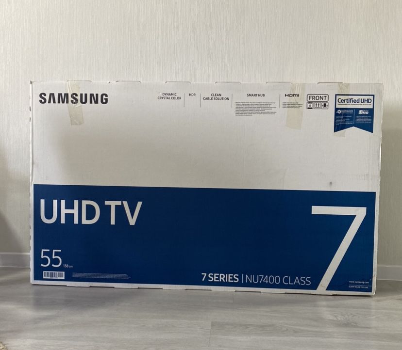 Телевизор Самсунг , диагональ 138 см