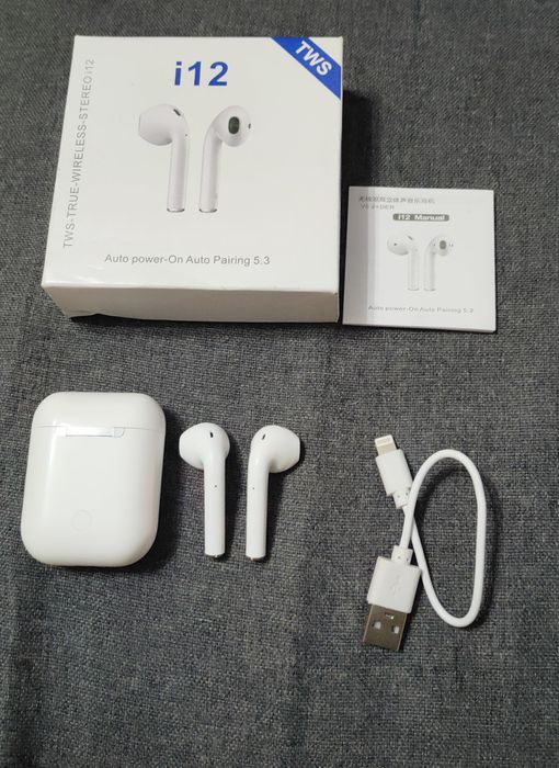 Безжични слушалки i12 TWS (True Wireless Stereo)