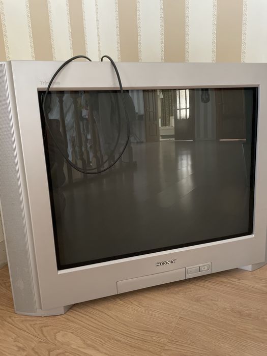 Телевизор Sony, продам, цена чисто символическая