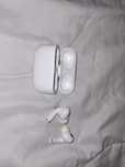Airpods  pro  2.