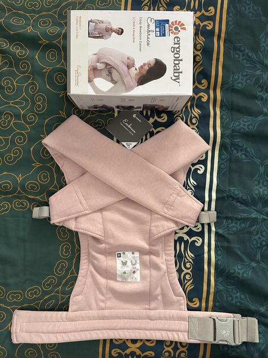 Ergobaby Embrace Blush Pink