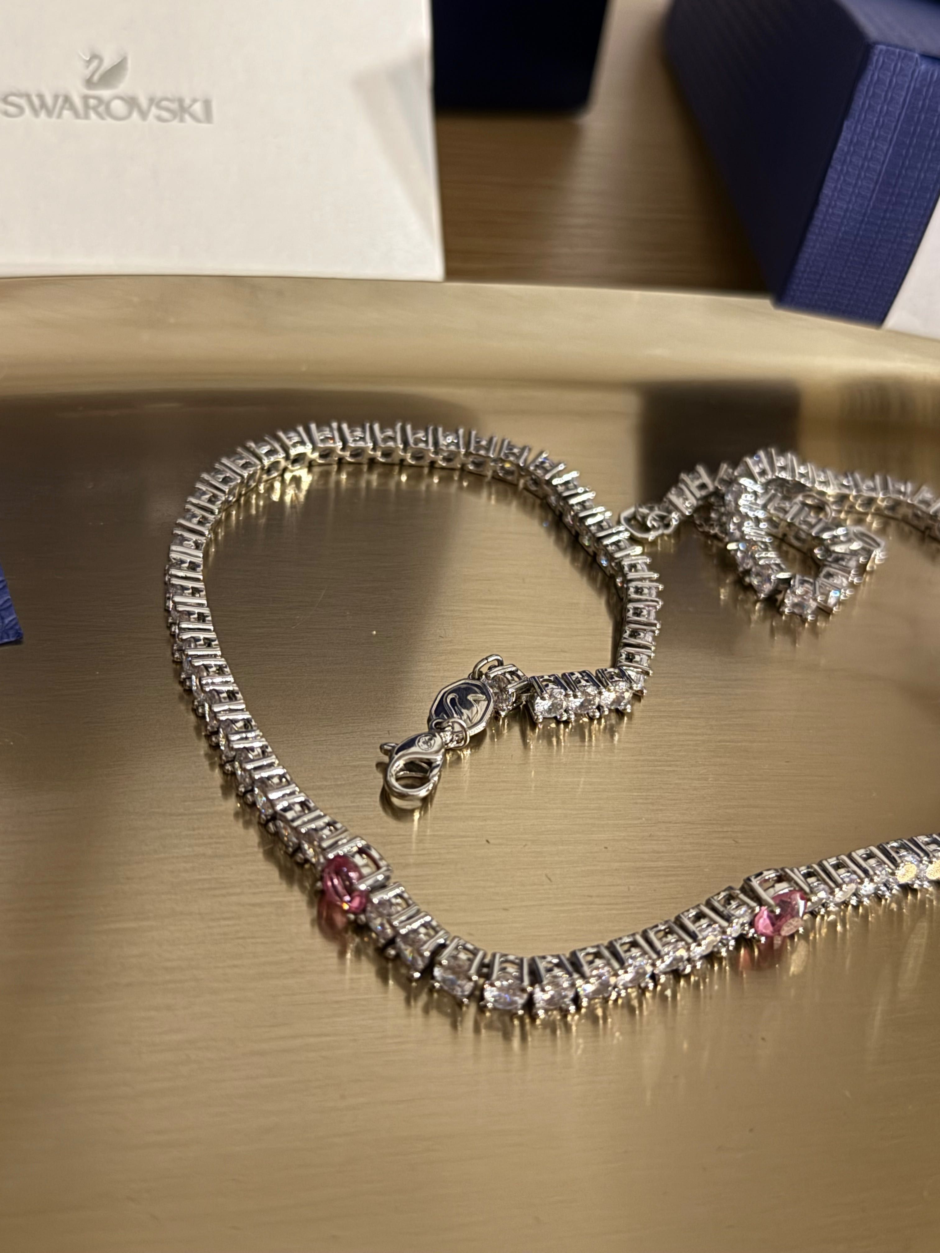 Colier Swarovski Matrix Tennis cu 3 pietre roz