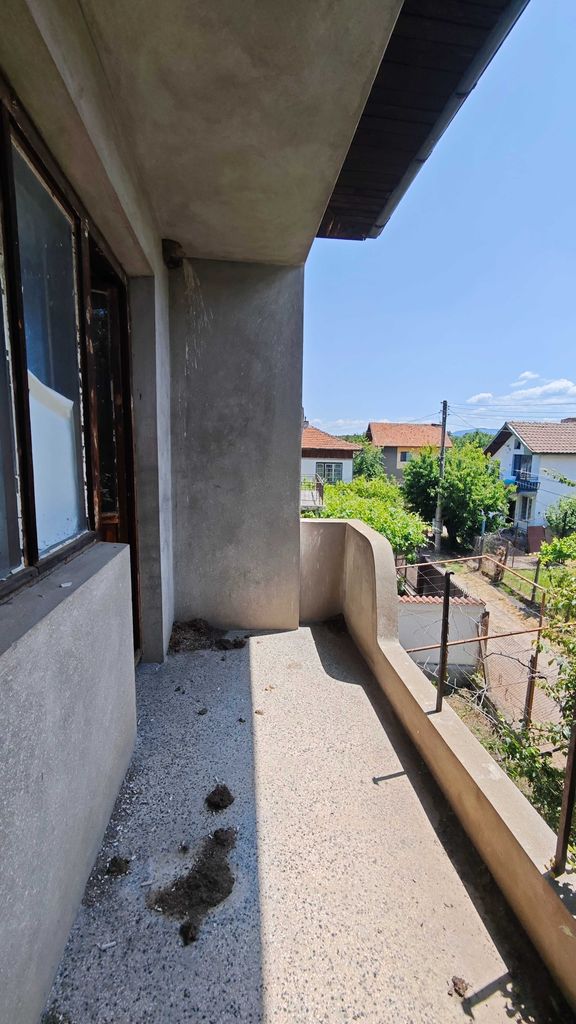 Продава се Къща в с. Соволяно, Област Кюстендил - 100 кв.м за 1020 €/кв.м - Снимка #13