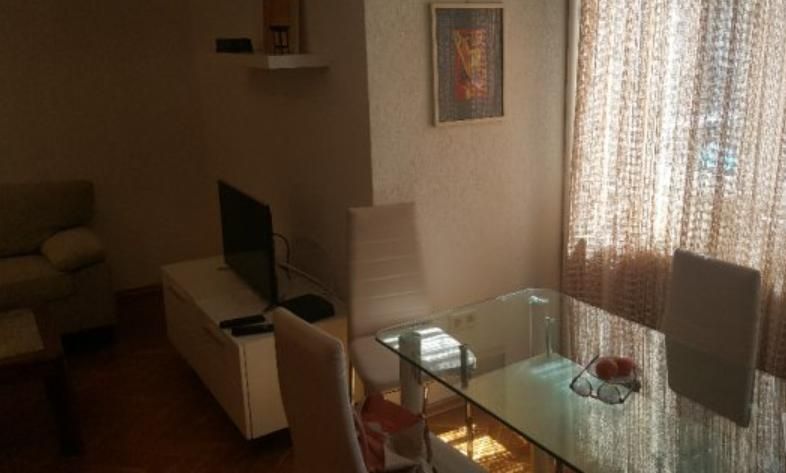 Дава се под наем Тристаен апартамент в София, Център - 91 кв.м за 750 € - Снимка #3