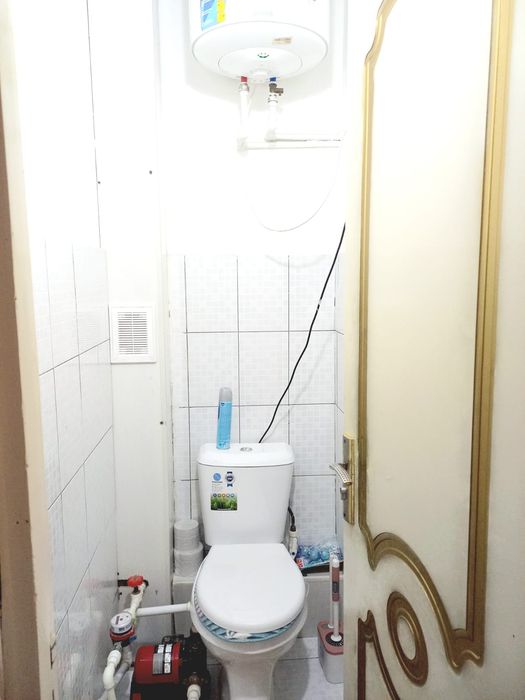 Продаётся 3 комнатная квартира на 5 этаже .