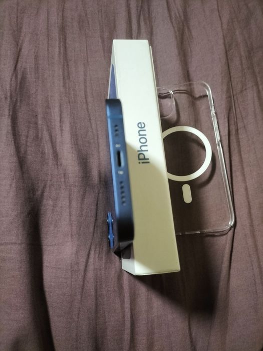 İphone 13 blue 128gb icloud bor