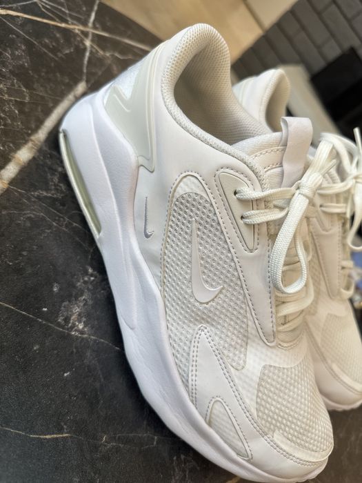 Кроссовки Nike Airmax, Skechers  размер 40-41