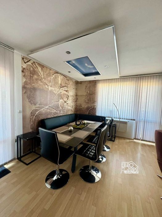 Продава се Тристаен апартамент в Стара Загора, Център - 125 кв.м за 1240 €/кв.м - Снимка #3