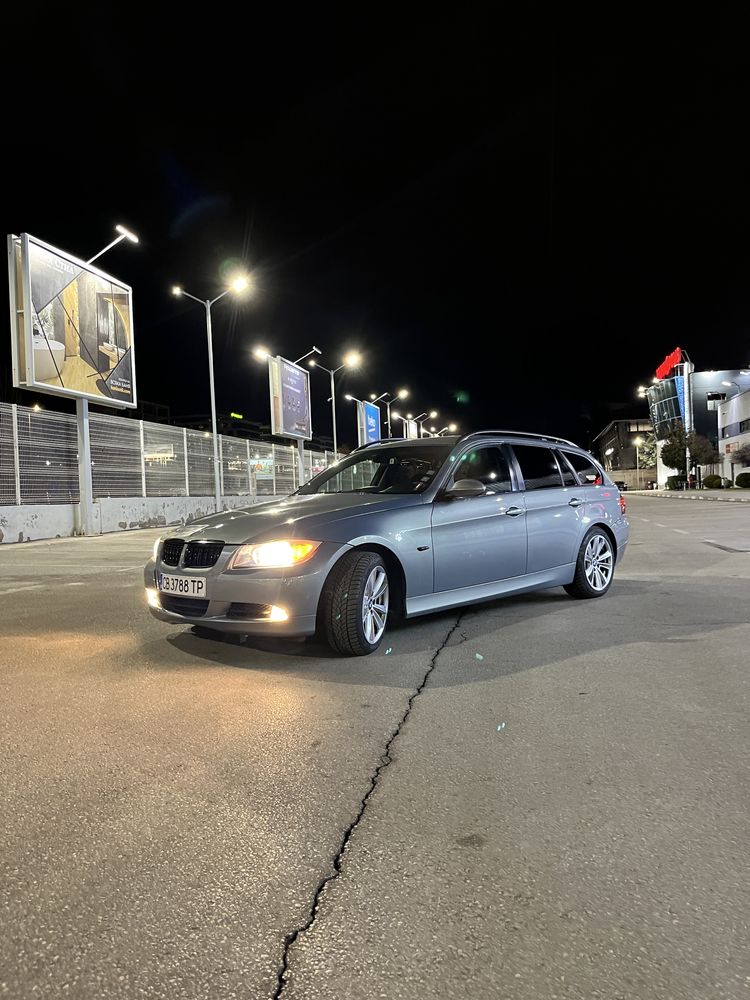 BMW 320D *Navi*Pano*