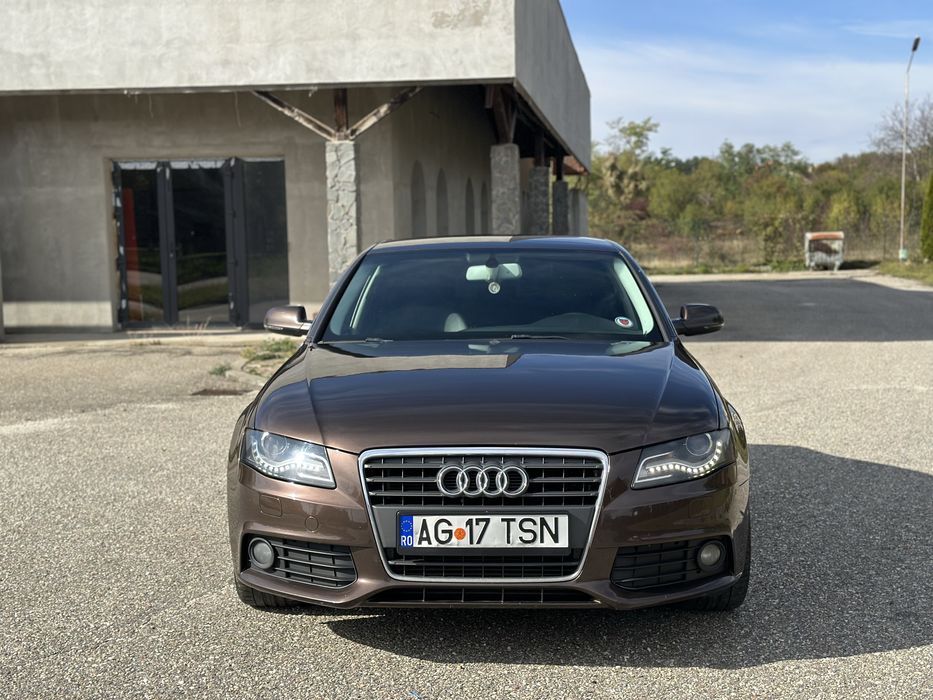 Audi A4 / Berlină / 2.0 TDI / 2012 / Mocca Brown / SportLine / EURO 5