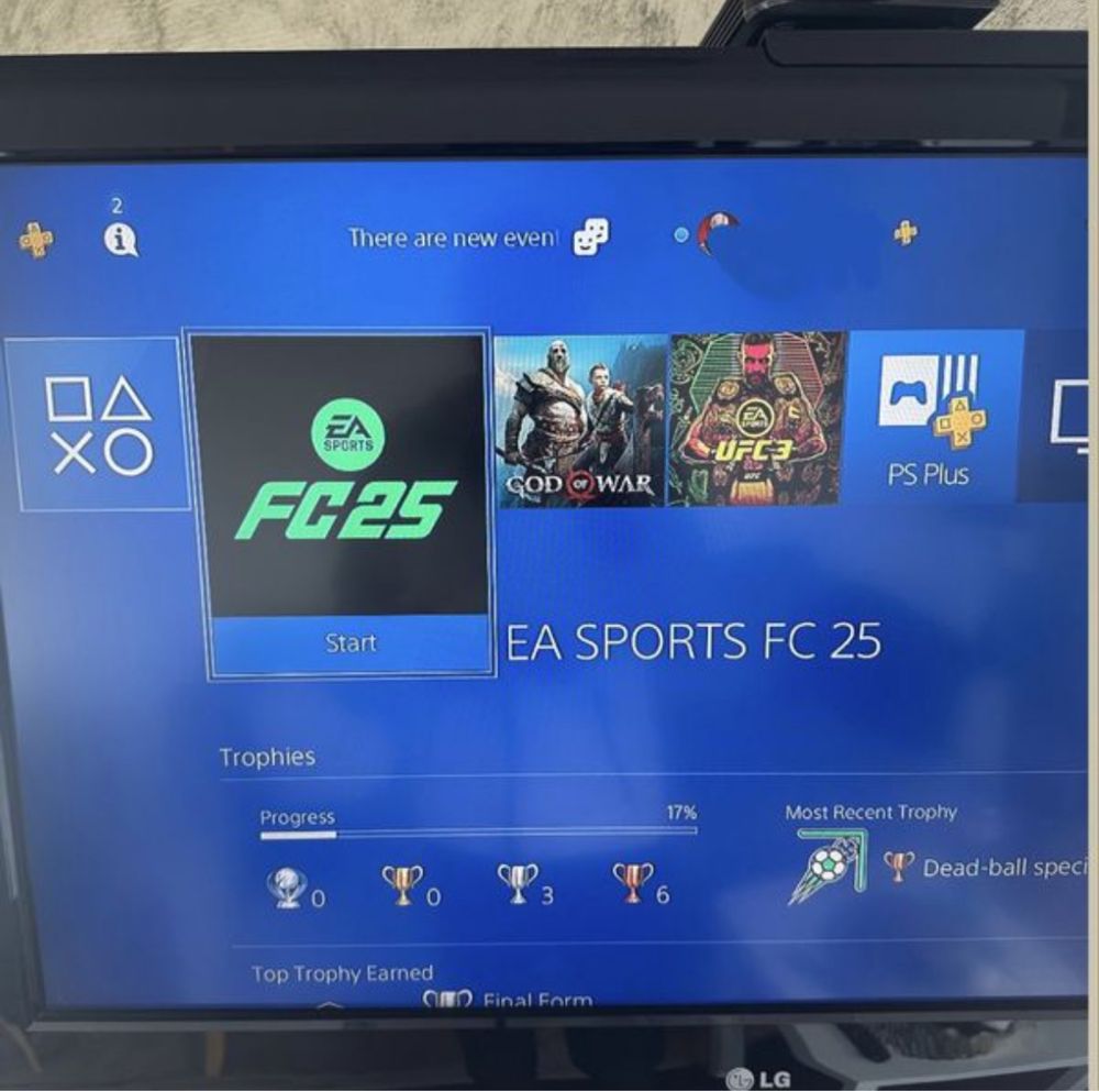 Playstation 4 1TB + 4 игри