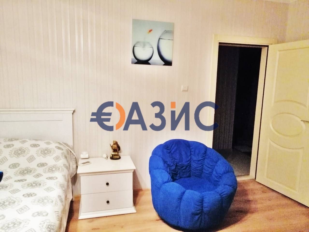 Къща в центъра на С. Кошарица-445 кв.м.+двор 1146 кв.м., Общ. Несебър,