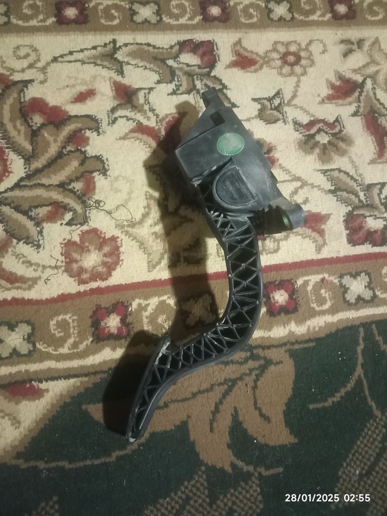Nexia3 gaz pedal