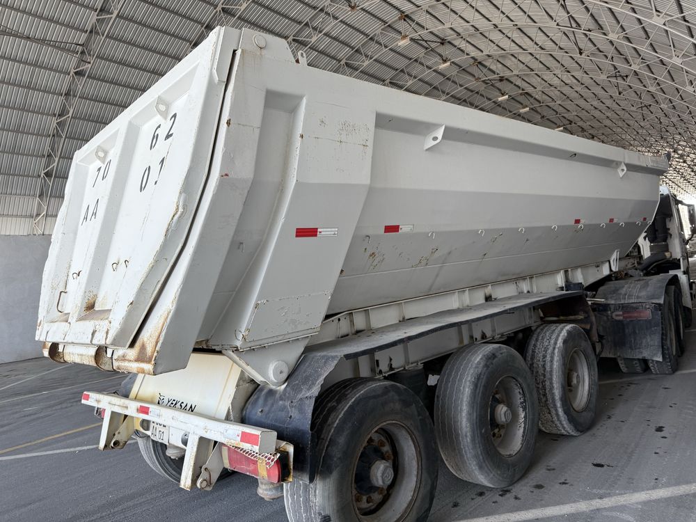 Howo Sinotruk va Yeksan yarim tirkama sotiladi