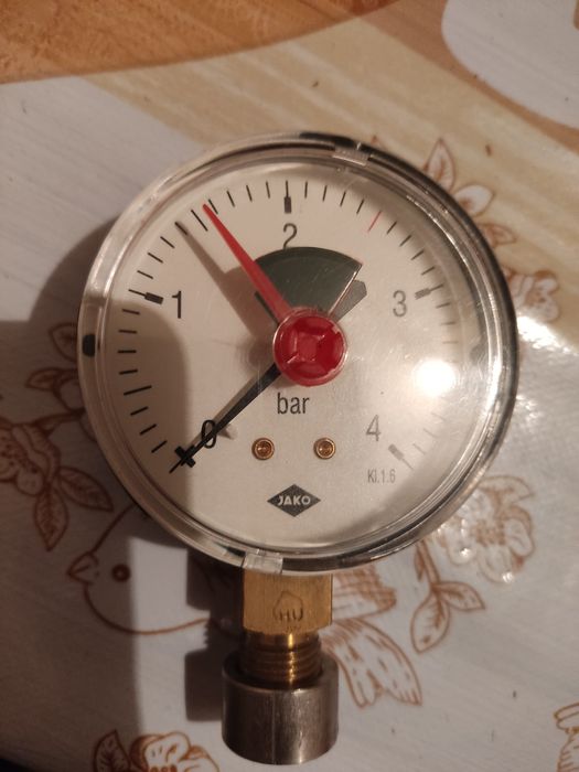 Манометр новый недорого 1500тг