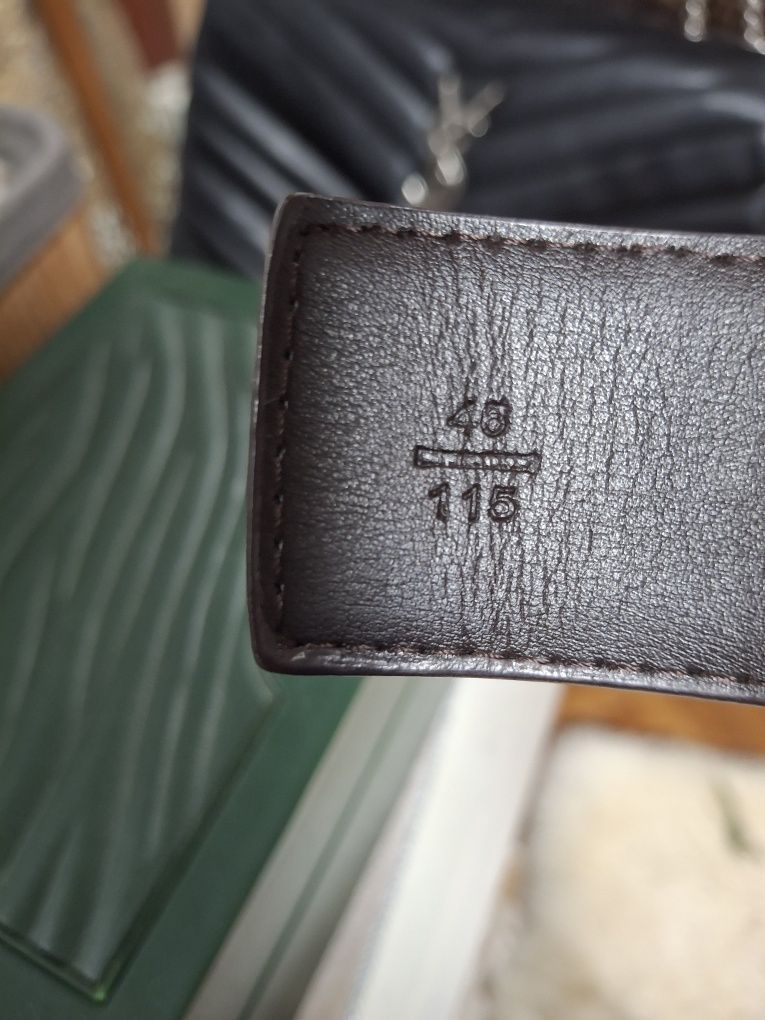 Gucci,  Prada, Balenciaga ,Salvatore Ferragamo колани