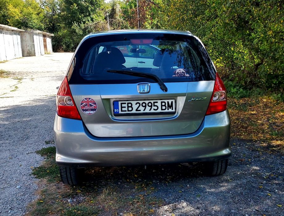 Honda Jazz 1. 4i automat