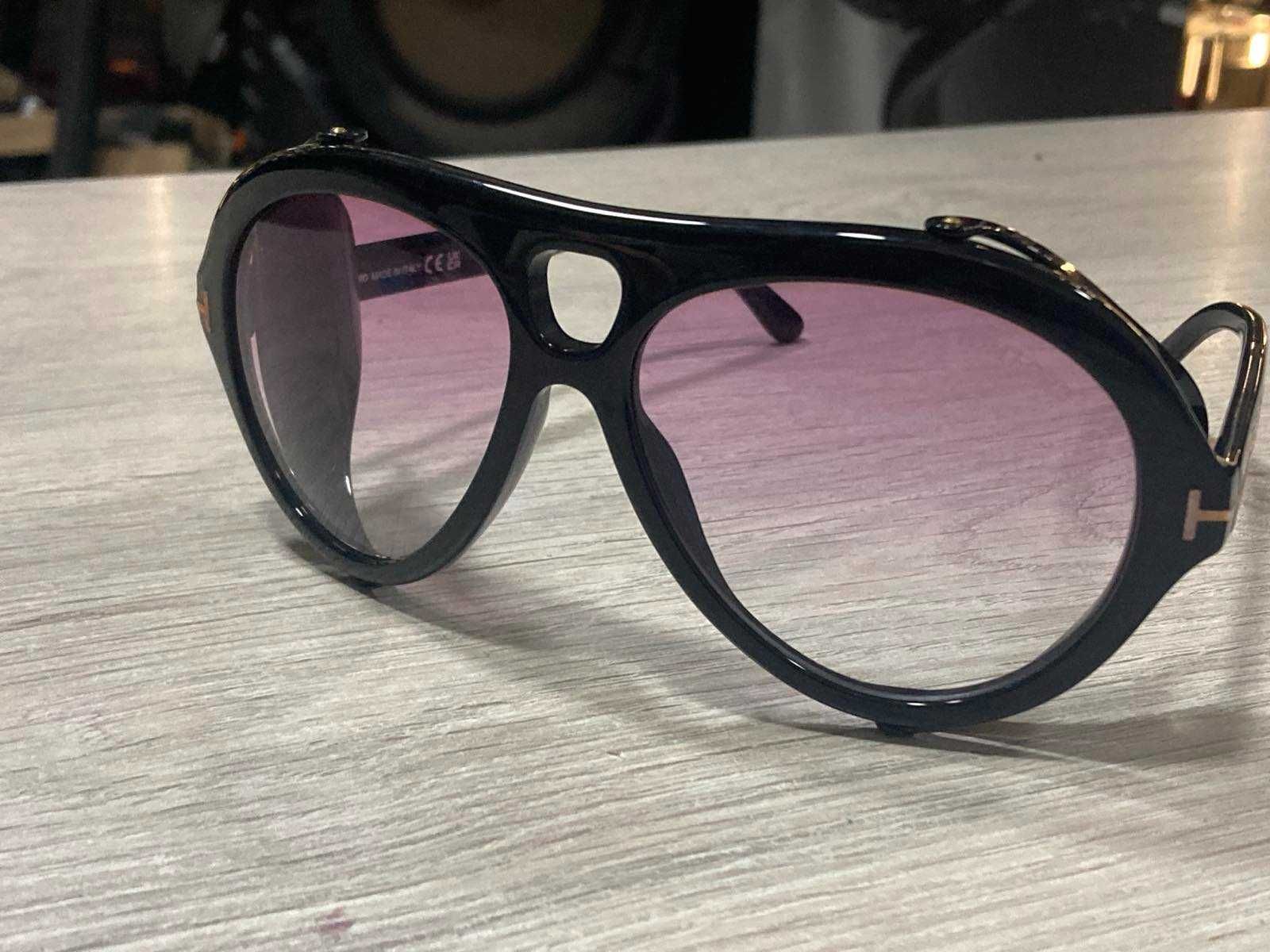 Слънчеви очила  Tom Ford Neughman TF882 01Y - As Seen On Bebe Rexha