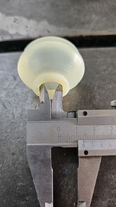 Полиуретанови маншони ф32 х ф14-297 броя