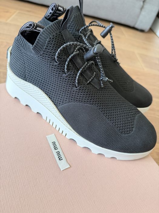 Sneackers/ adidasi MIU MIU, originali, 38,5