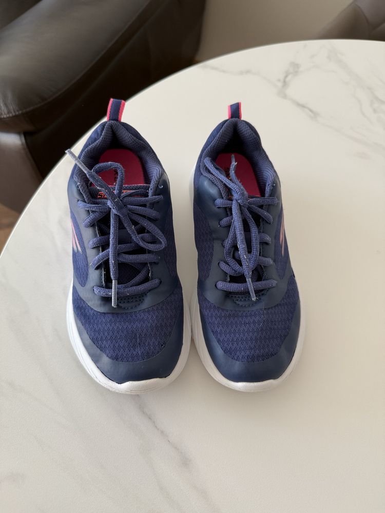 Маратонки Sketchers р.34