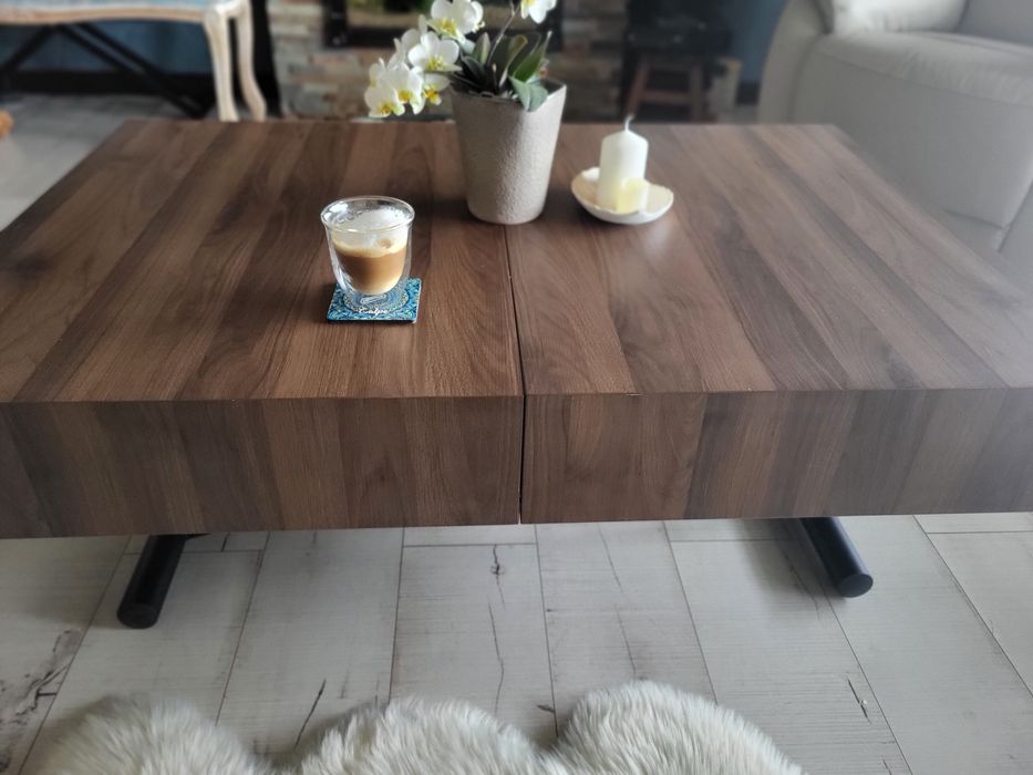 Masa extensibila cu telecomandă