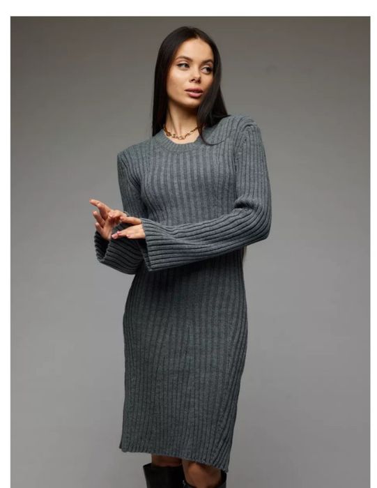 Продам платье теплое