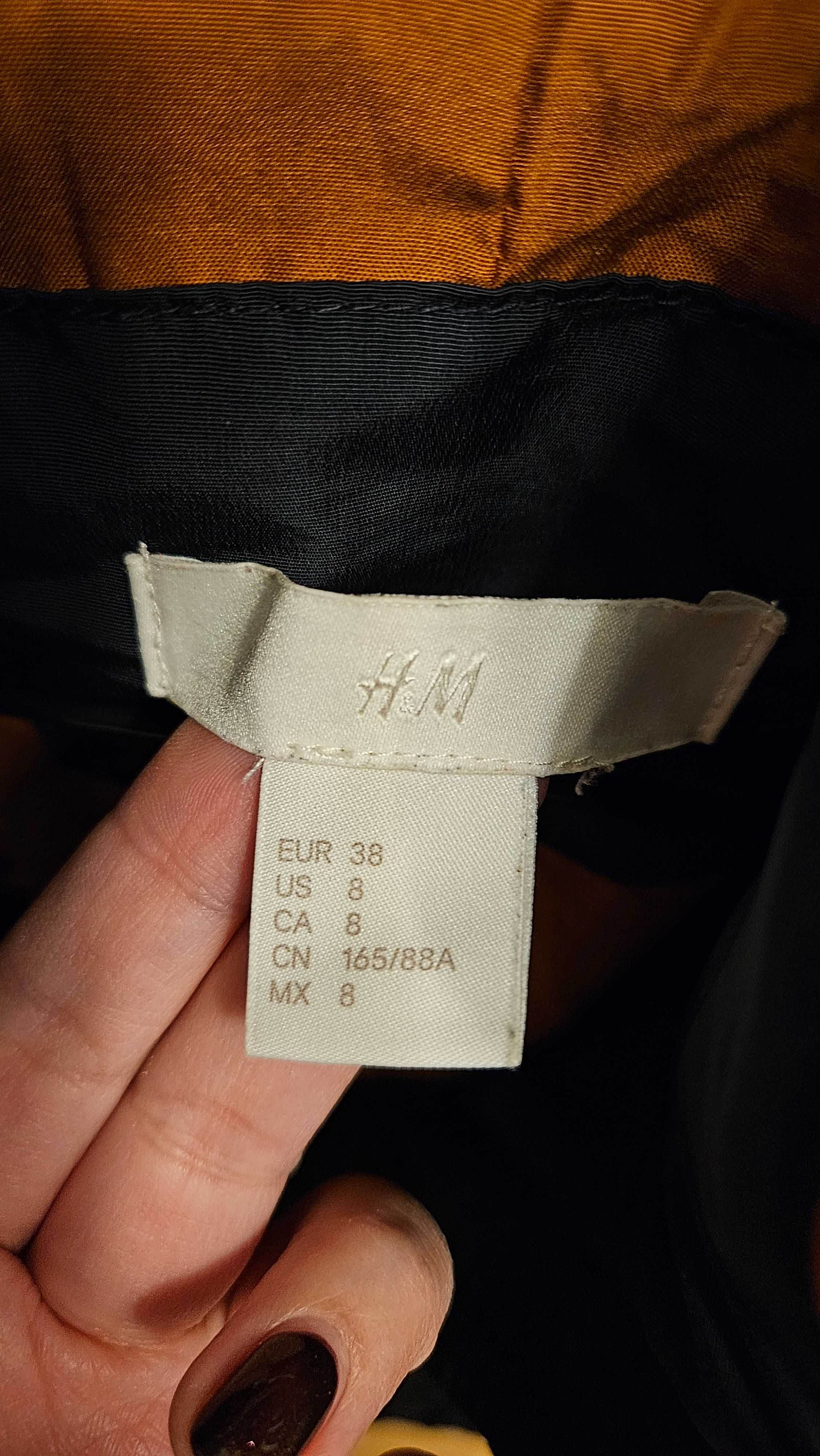 Geaca H&M marimea M, stare buna
