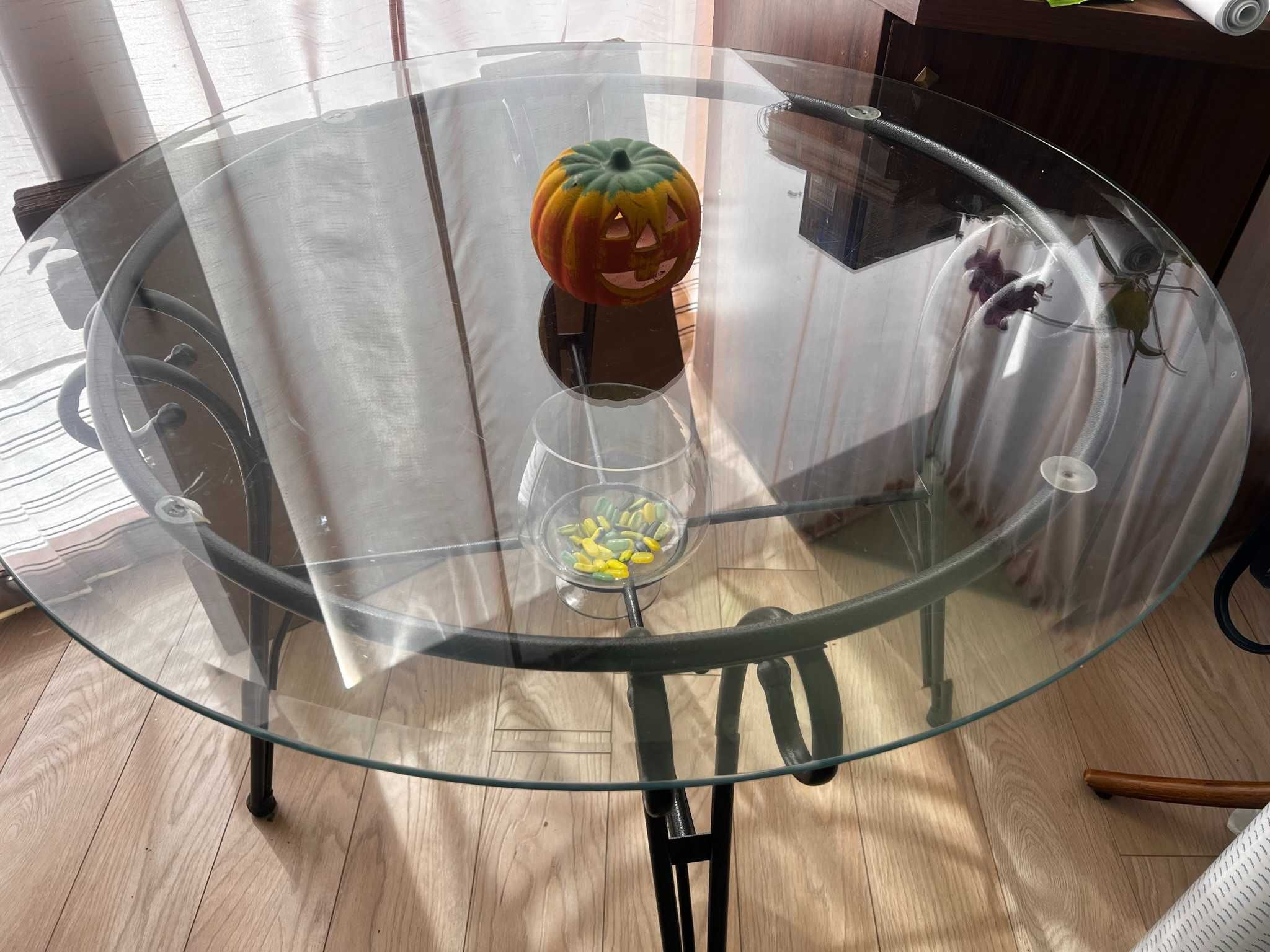 Masa de sticla+scaune