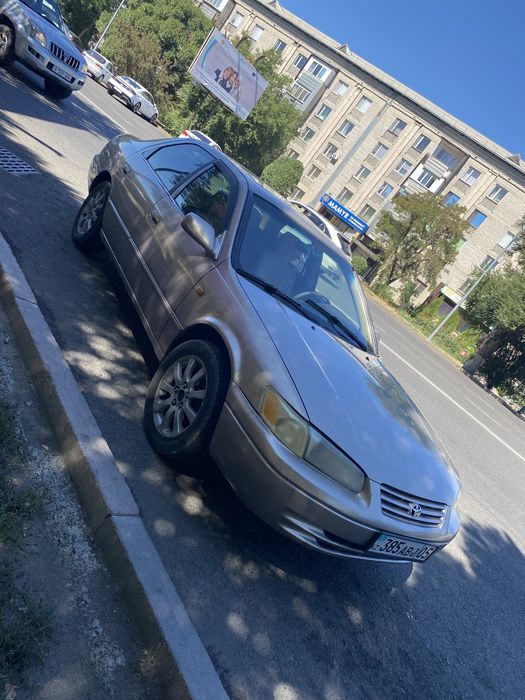 Продам машину