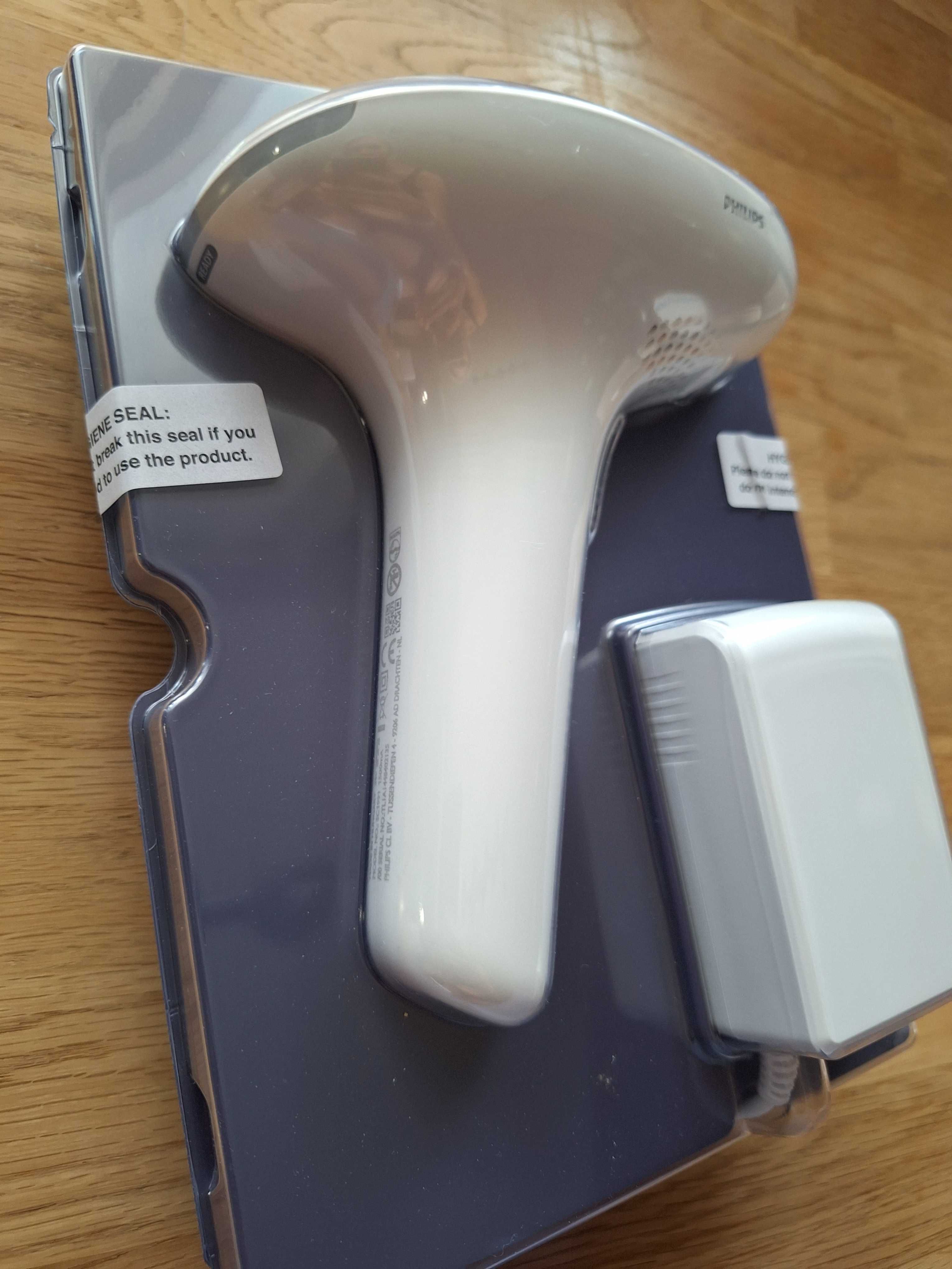 Ново! Фотоепилатор - Philips Lumea Essential SC 1991