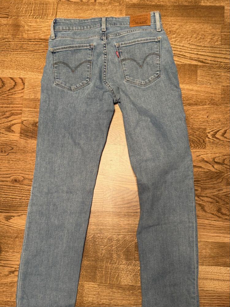 Skinny джинсы Levi’s
