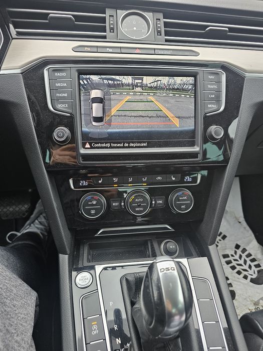 Vand  Volkswagen Pasat B8 2016 pret 15 200€