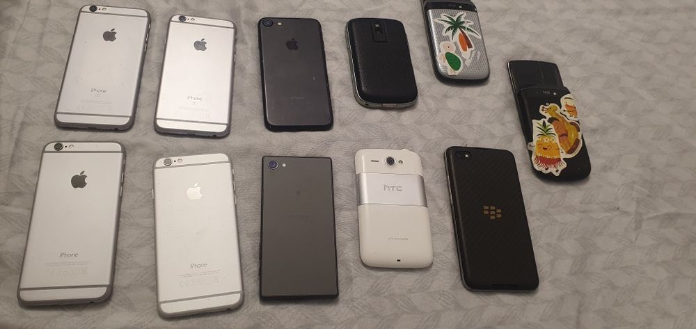 Lot telefoane ,se vând si separat