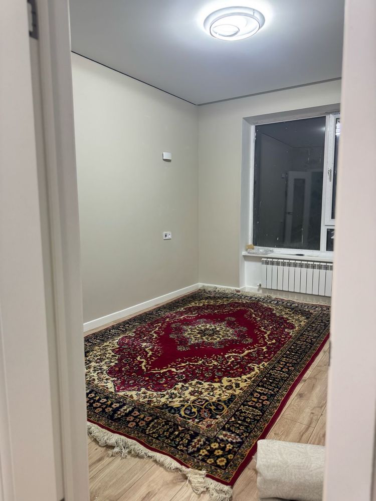 Продам ковер шерстяной