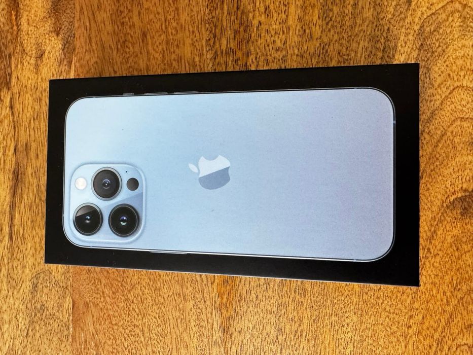 iPhone 13 PRO impecabil cu 100% Bateria