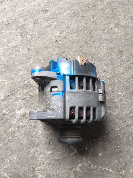 Alternator Renault Master 2.5 dci 2.2 dci cod 8200495305 Opel Movano