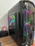 vand pc gaming in stare foarte buna