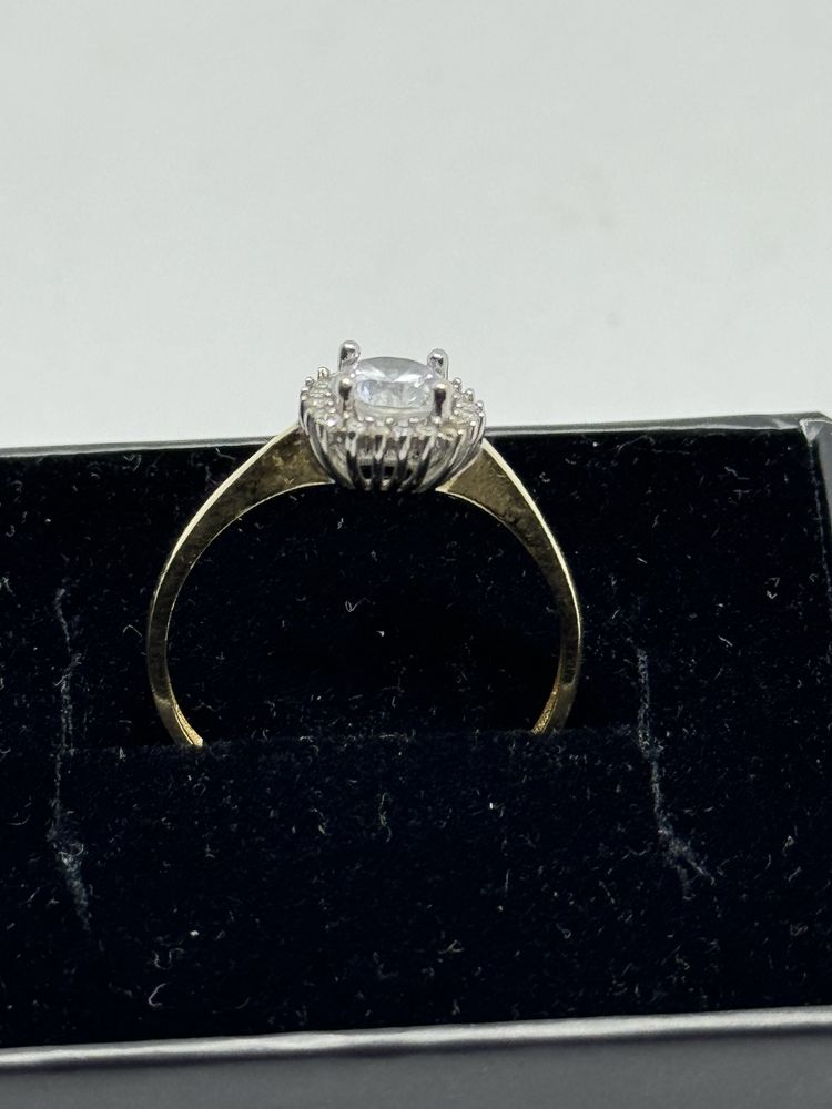 красив златен дамски пръстен 2.23гр 14к 585