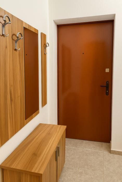 Едностаен апартамент в района на Гръцка махала!