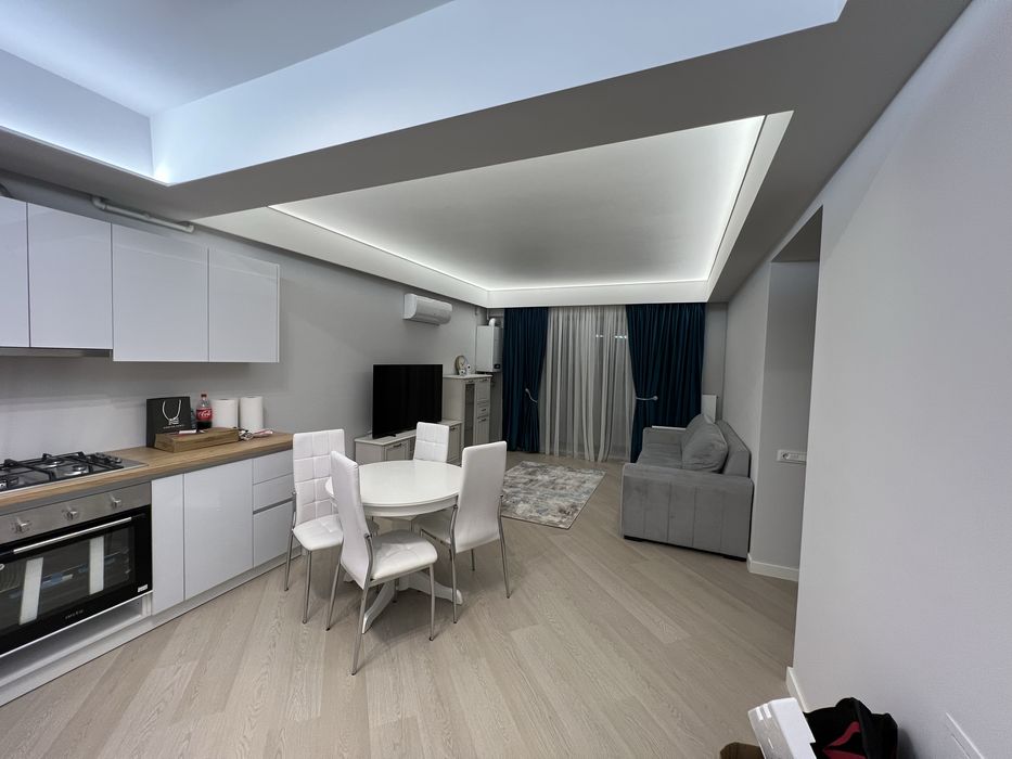 Apartament 2 camere de inchiriat Cortina North