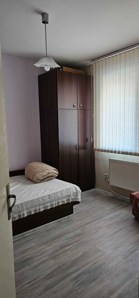 Дава се под наем Двустаен апартамент в Силистра, Център - 64 кв.м за 255 € - Снимка #13