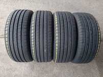4 anvelope de vara ca si noi Goodyear 235/45 R19 dot 2022