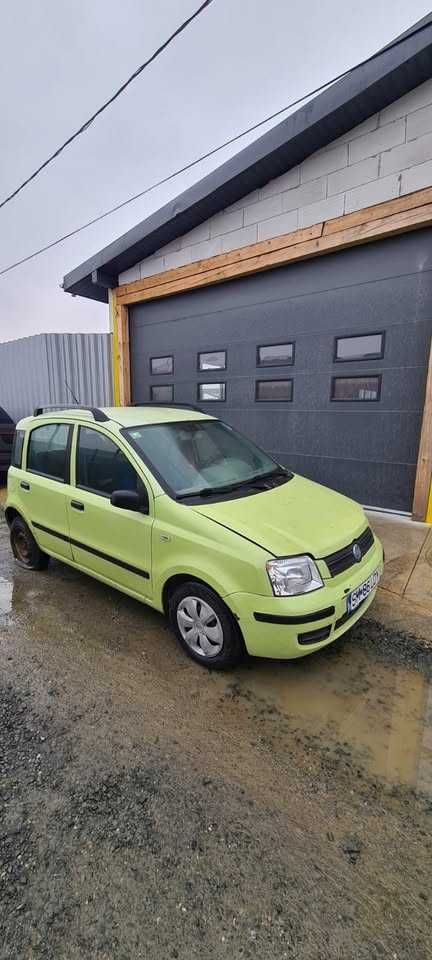 Dezmembram Fiat Panda an 2006 motor 1.2 i