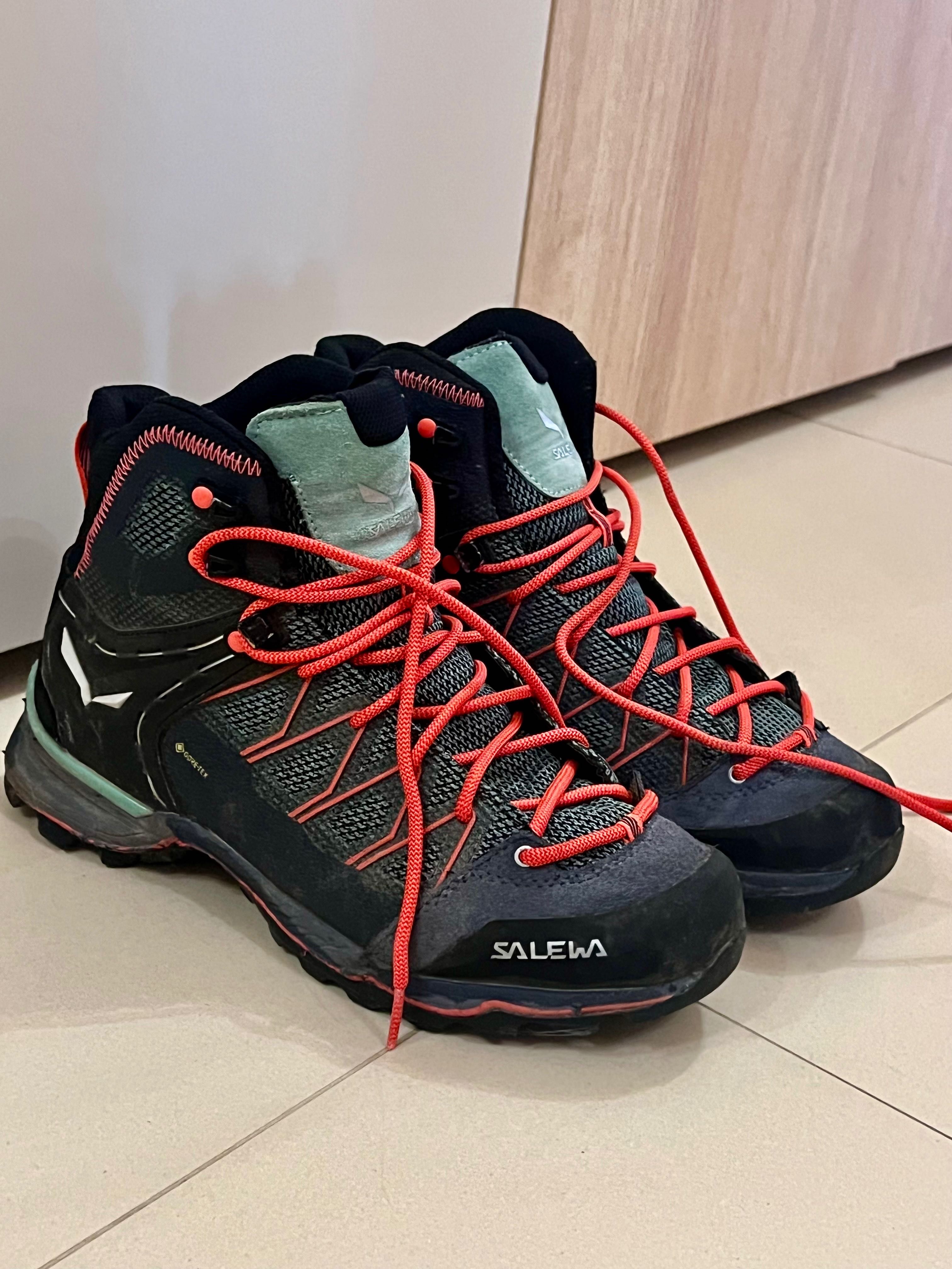 Обувки за преходи Salewa