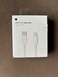 Кабел за зареждане Apple USB-C