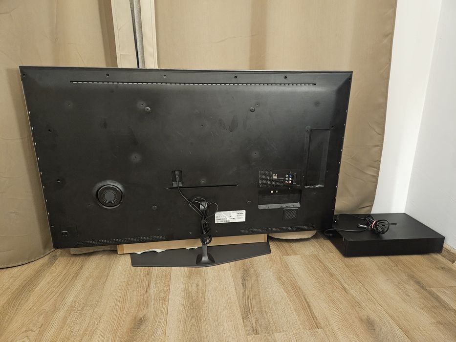 Телевизор Philips 55PUS7809