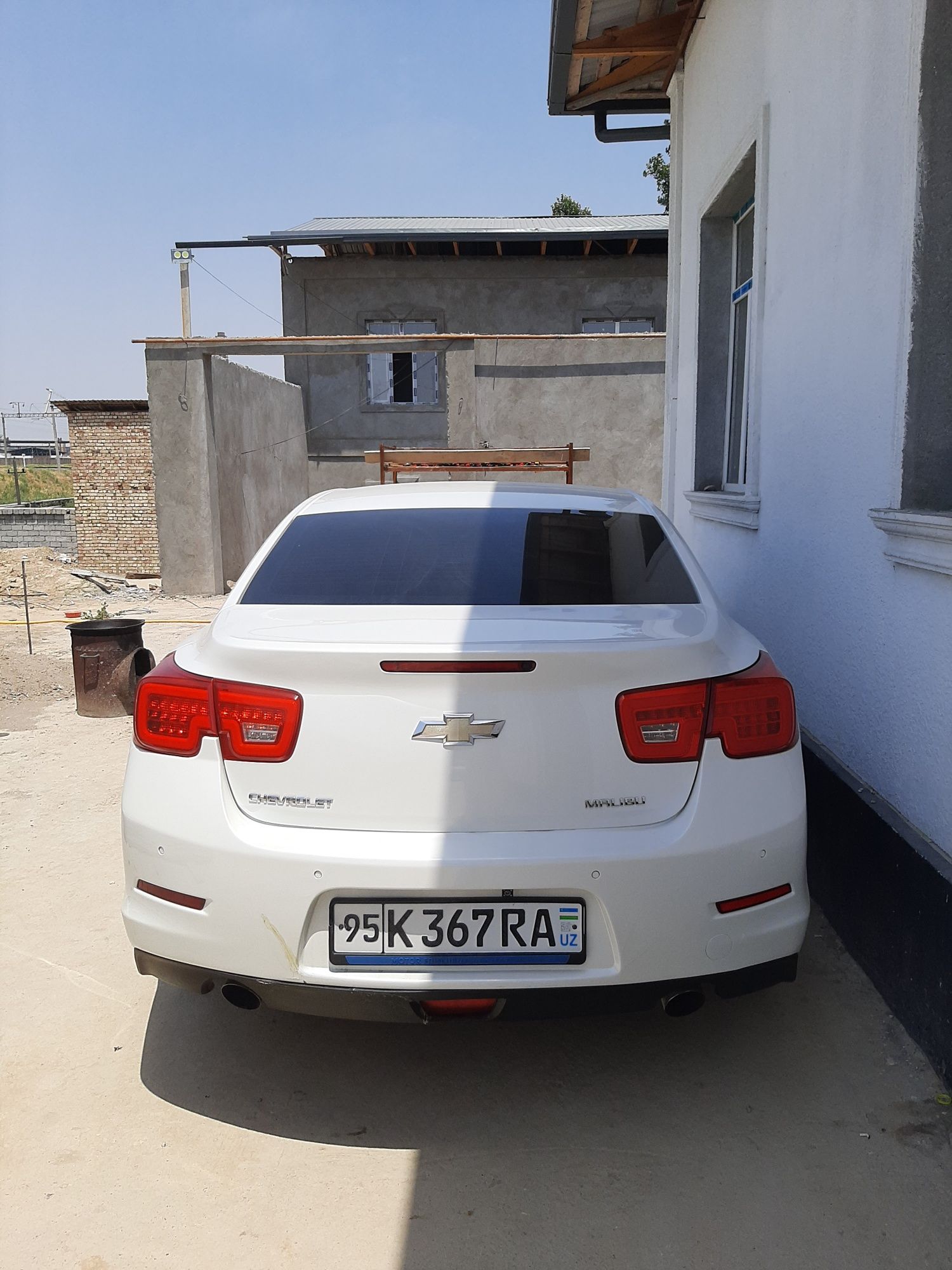 Malibu 1 1 pozitsta